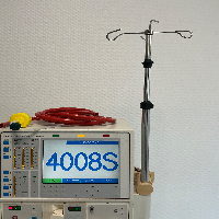 Fresenius Medical Care 4008 S Hemodialysis Machine image 2